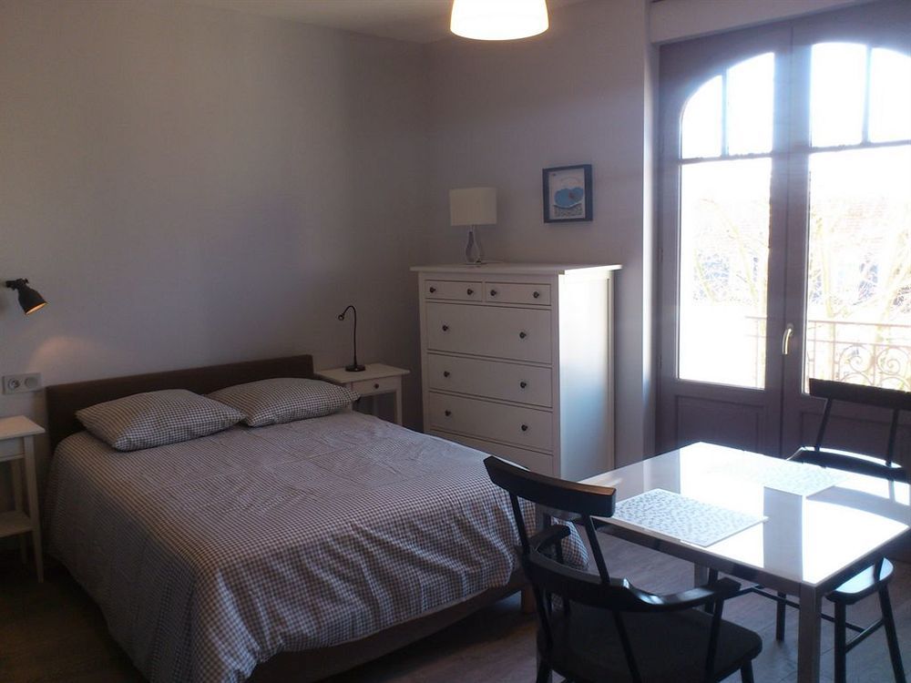 Vichy Residencia Aparthotel Εξωτερικό φωτογραφία